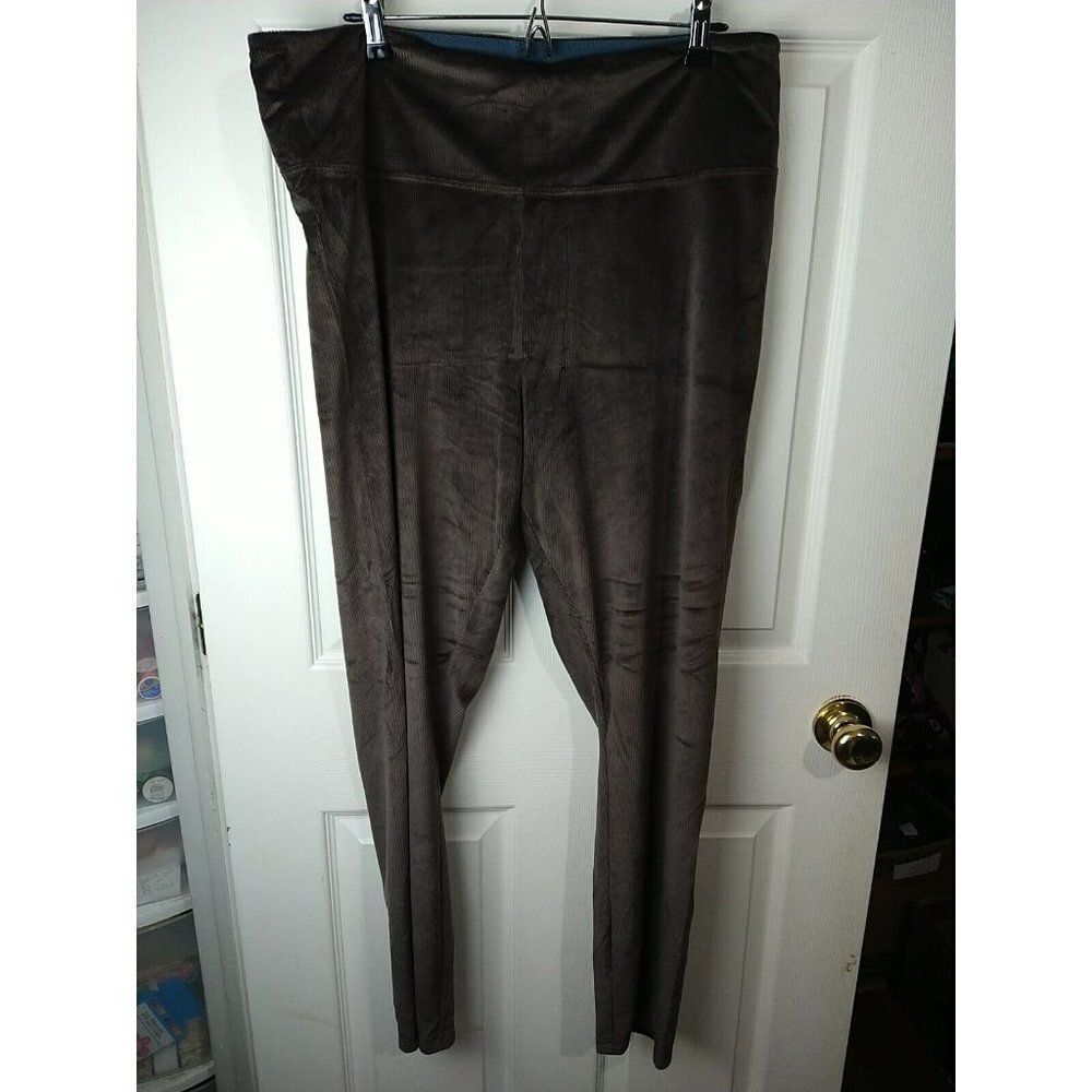 Woman With Control Dark Brow Knit Corduroy Wide Band Pants. Size 1XT
